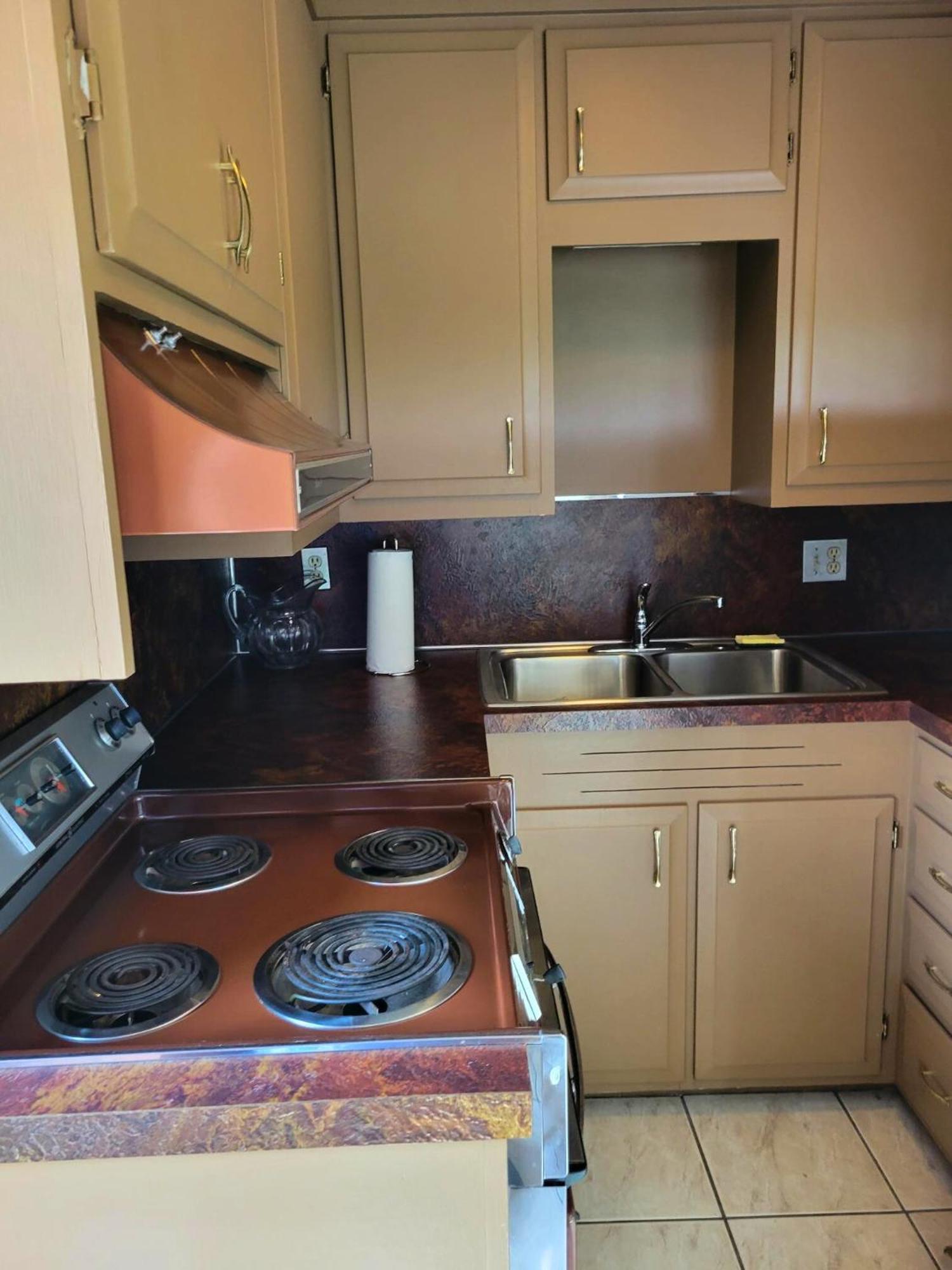 Altland House Inn & Suites Abbottstown Екстериор снимка