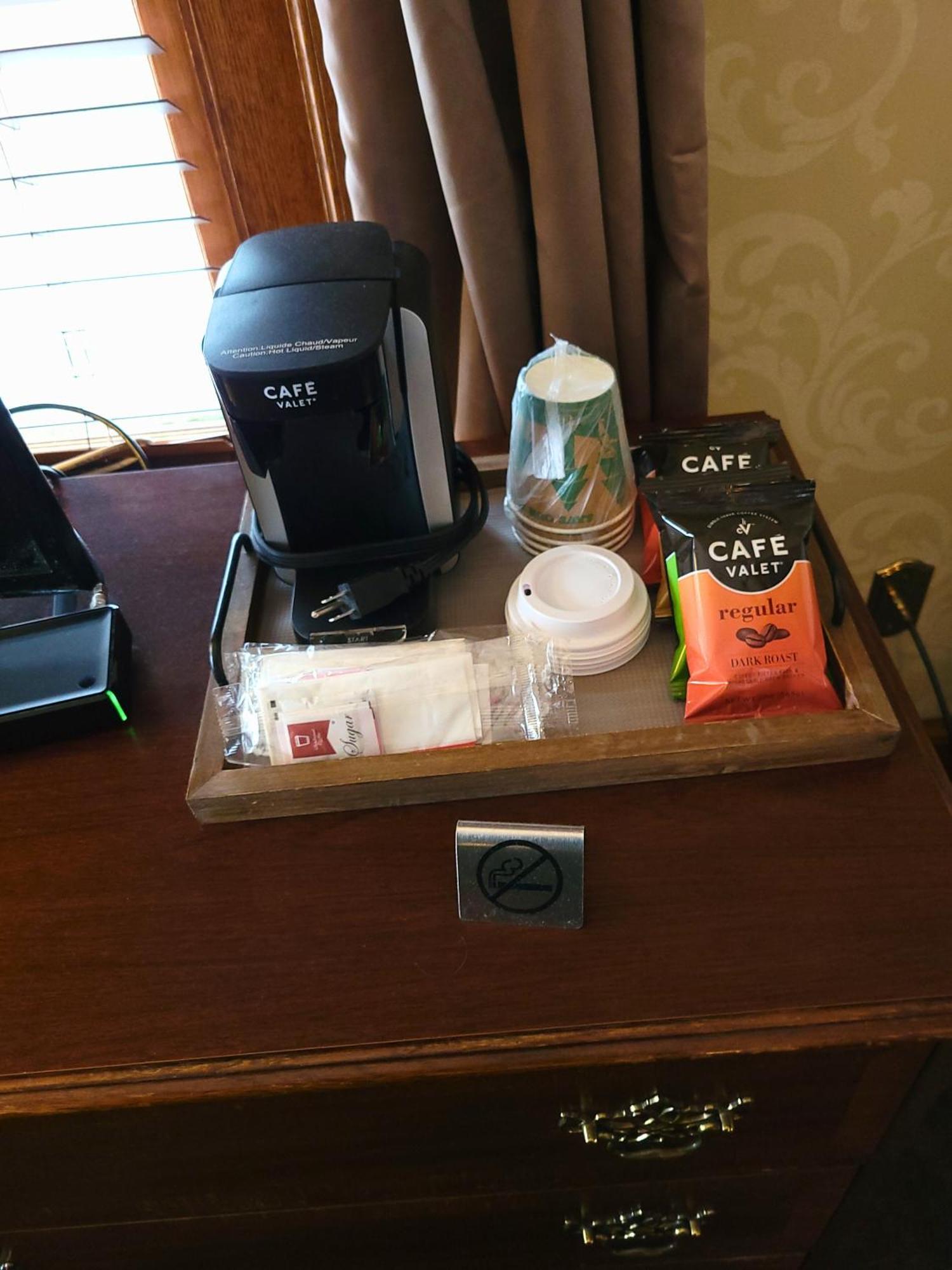 Altland House Inn & Suites Abbottstown Екстериор снимка